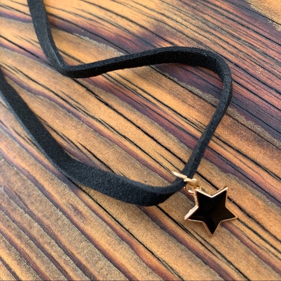 Star ★ Faux Suede Choker - Picture 3 of 7